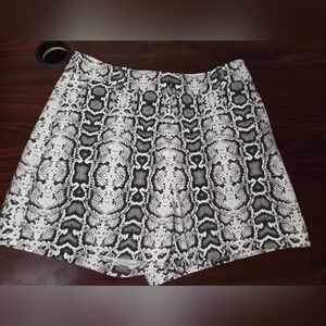 Express Snake Print High Waist Shorts